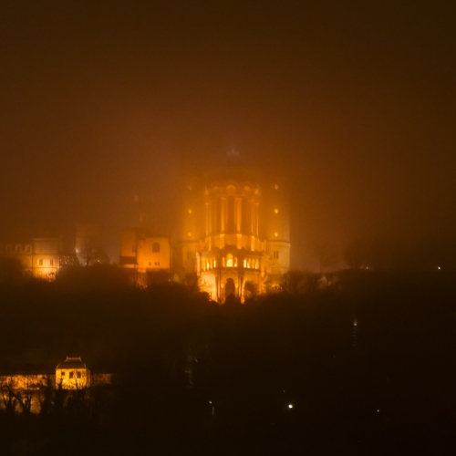 Lyon